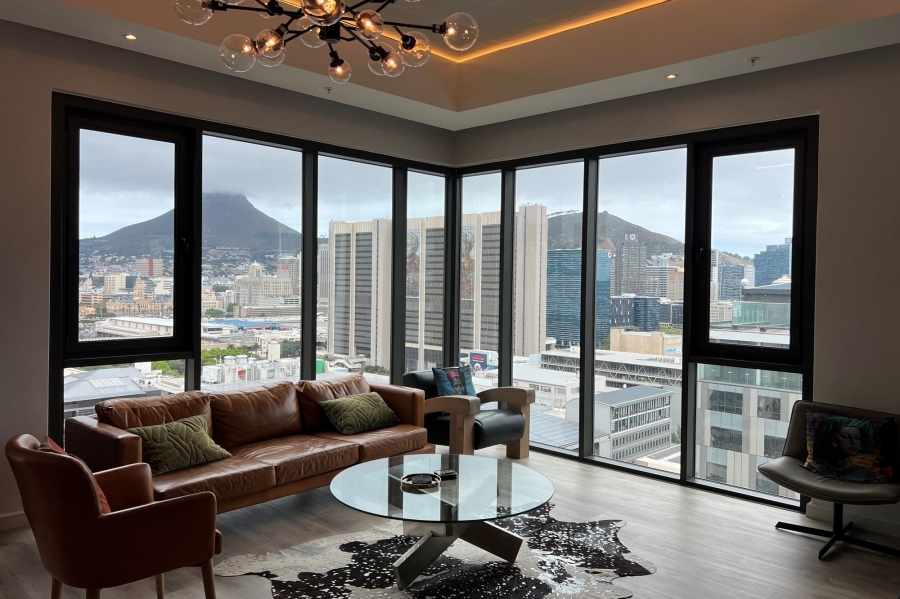 To Let 3 Bedroom Property for Rent in Foreshore Western Cape